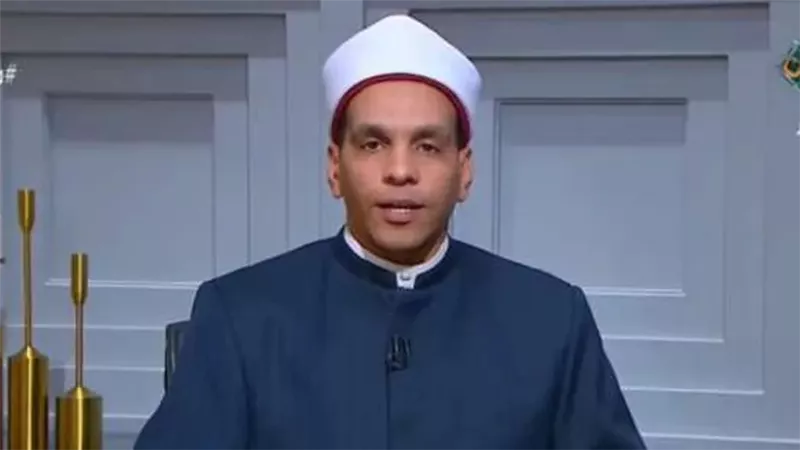 هل رش الملح في البيت لمنع الحسد والمرض حرام؟.. أمين الفتوى يجيب