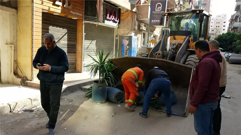 في استجابة فورية.. محافظ القليوبية يوجه بإزالة إشغالات المحال بمنطقة 