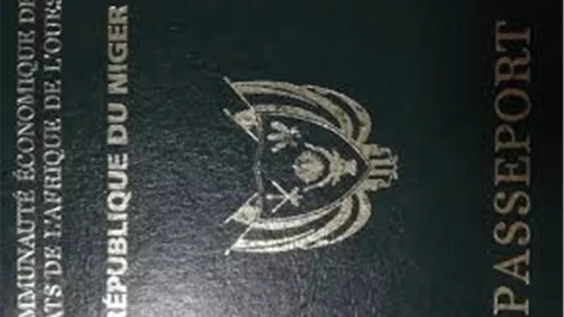 النيجر يعتمد جواز سفر إلكتروني مشترك مع دول الساحل