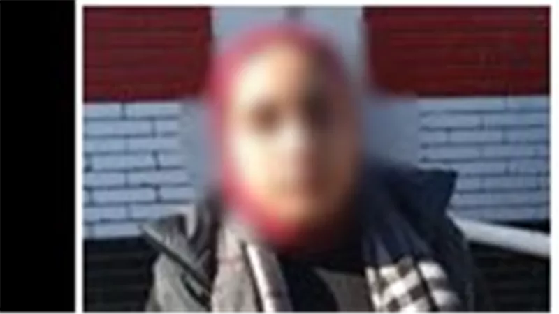ضبط سيدة لحشد الناخبين للتصويت لصالح أحد المرشحين بإدكو في البحيرة 