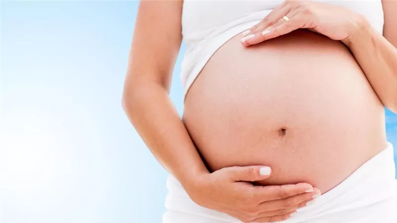 حمل صحي بعد سن الأربعين: الحقائق والفرص والتحديات المهمة