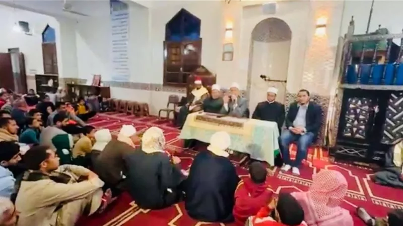 «أوقاف بنى سويف» تناقش قضية التفكك الأسري بندوة توعوية بـ«كوم أبو خلاد»