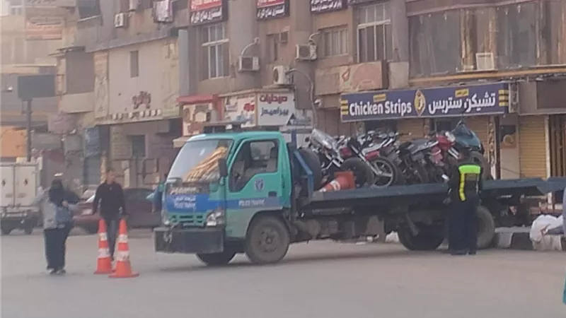 خلال 24 ساعة.. حملات مرور الغربية تُسجل 140 مخالفة ومصادرة دراجات مخالفة