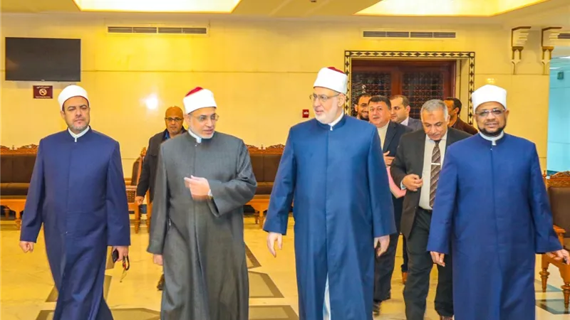 قيادات الأزهر يتفقَّدون انطلاق اختبارات المرحلة الثالثة والأخيرة للابتعاث 