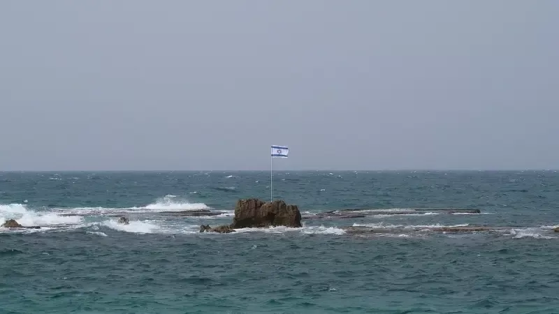 إسرائيل.. إغلاق شواطئ تل أبيب بسبب فيضان مياه الصرف الصحي