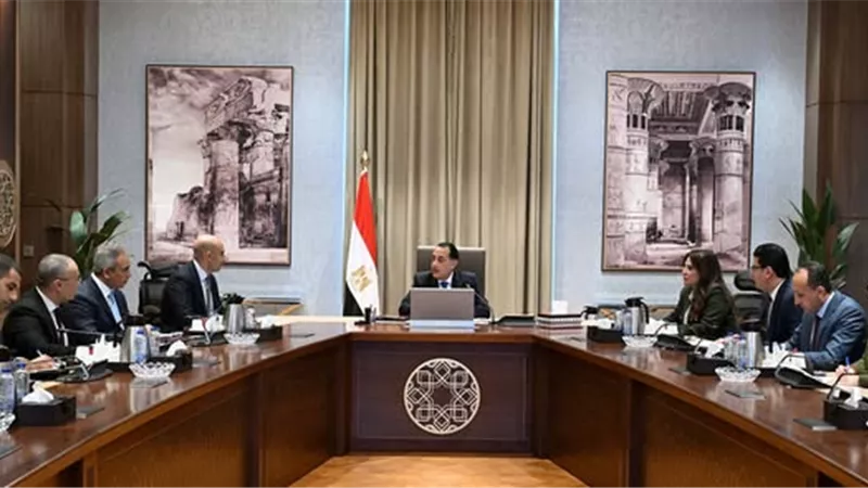مدبولي: تزويد اللجان بكاميرات مراقبة و مواجهة أي محاولة للغش بعقوبات رادعة 