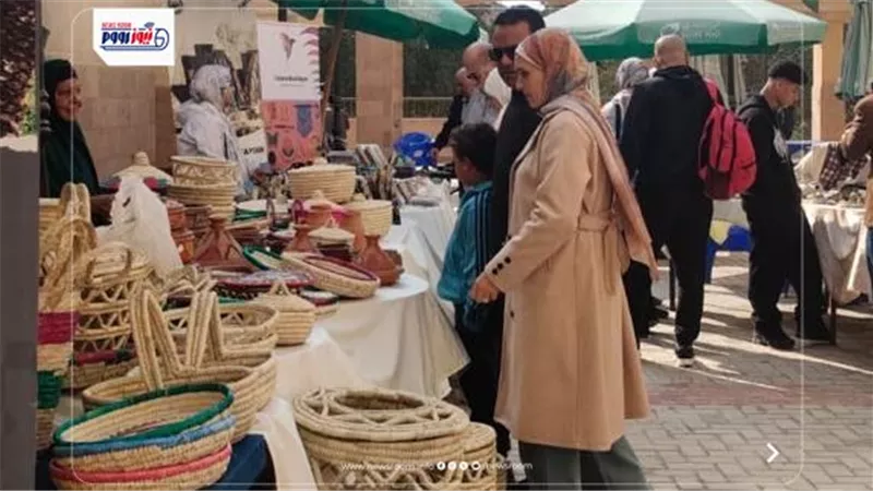«الفيوم» تنظم معرضًا للحرف اليدوية والصناعات التراثية الفيومية بنادي الزهور