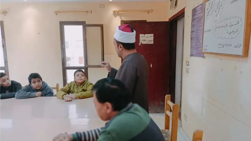  أوقاف بني سويف تعقد محاضرة  توعوية حول التسول وأسباب مواجهته