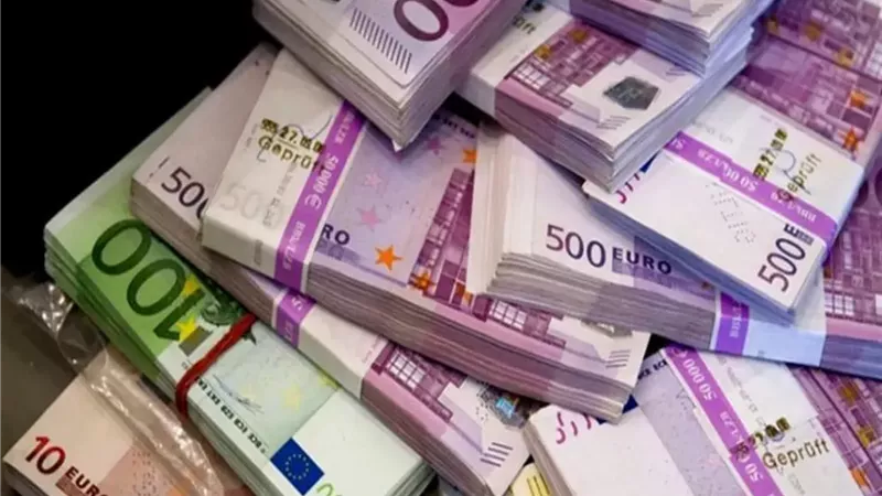 كم سعر اليورو.. مقابل الجنيه اليوم الأثنين 29 ديسمبر 2025