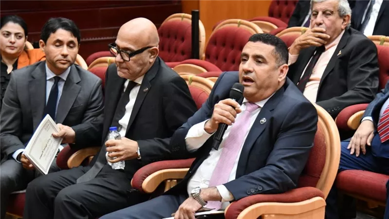 نائب بالشيوخ يطالب بتعديل اللائحة التنفيذية لقانون التصالح في مخالفات البناء 
