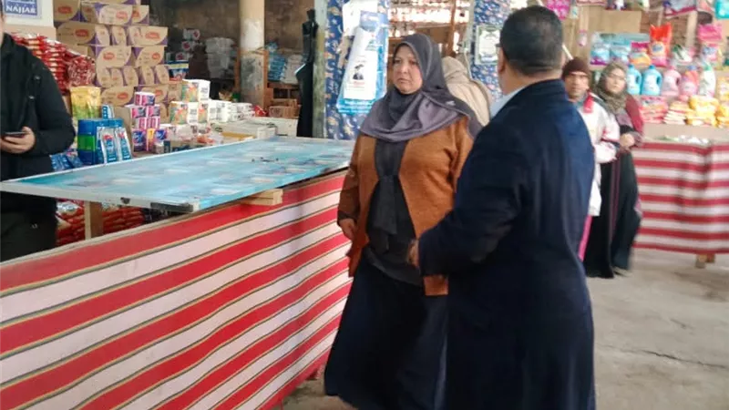 استمرار متابعة معرض اليوم الواحد بتلا.. سلع مخفضة وجودة عالية للمواطنين