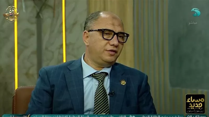 رئيس مجموعة المدينة للصلب: العمال يعانون بسبب تأخر الخامات وغياب الحوافز|فيديو