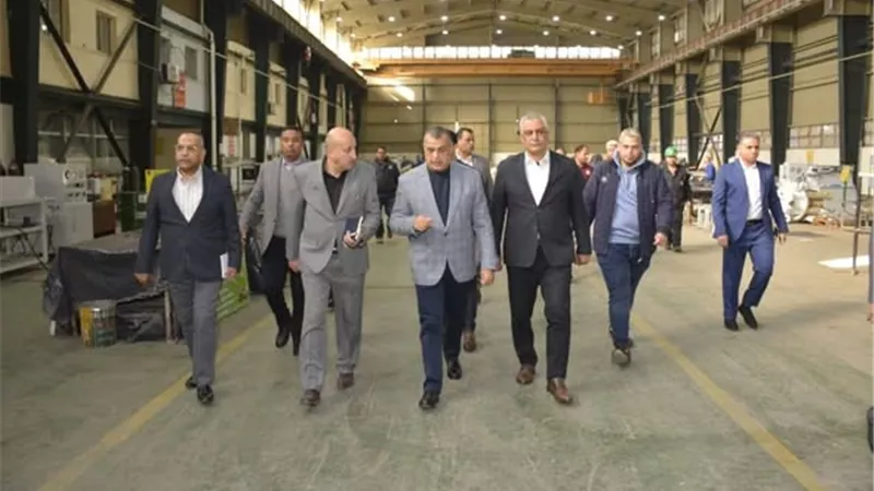 وزير الإنتاج الحربي يشيد بإسهامات 
