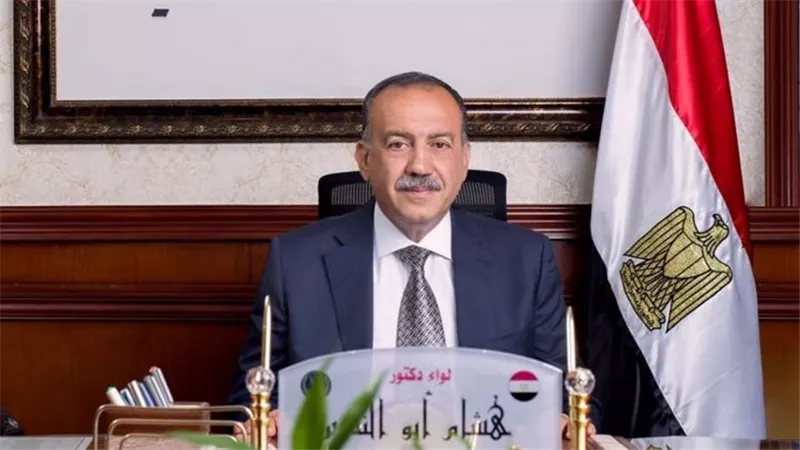 محافظ أسيوط يهنئ الرئيس السيسي والشعب المصري بمناسبة العام الميلادي الجديد