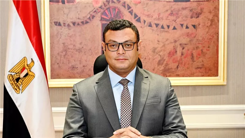 وزير الإسكان يختتم جولته بمدينة بدر لمتابعة تطوير الطرق والإسكان الأخضر