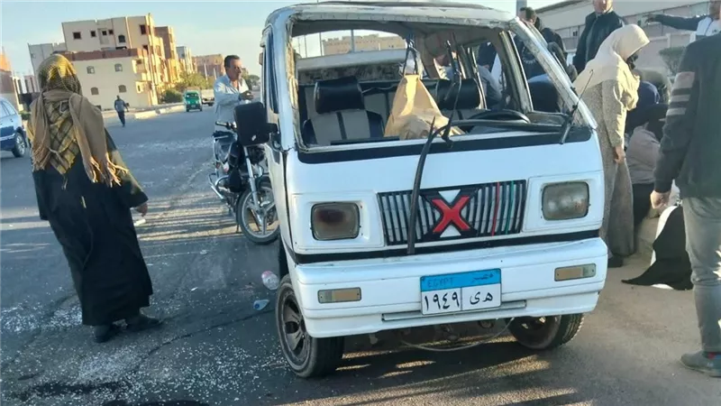 إصابة 8 أشخاص إثر انقلاب سيارة سوزوكي بمدينة السادات في المنوفية
