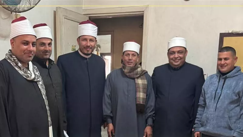 مدير أوقاف البحيرة يتفقد انتظام العمل بديوان عام المديرية