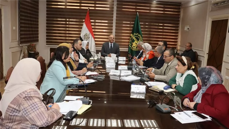محافظ القليوبية يعقد إجتماعا لمناقشة مستجدات المخطط التفصيلي لمنطقة العكرشة