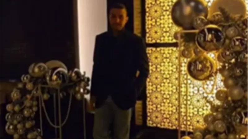 متجاهلًا وفاة والدته.. أحمد الفيشاوي يحتفل بأعياد رأس السنة 