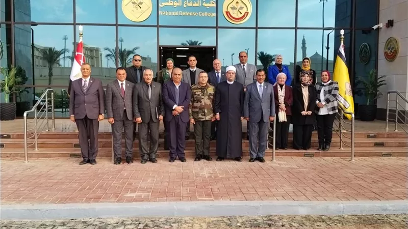 الأوقاف تشارك في الاجتماع التنسيقي حول قضية الوعي المجتمعي بكلية الدفاع الوطني