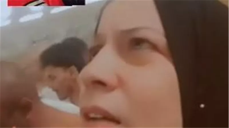 «يارب ما تشوف فرح في حياتك».. سيدة مصرية تدعو على ابنها وزوجته أمام الكعبة
