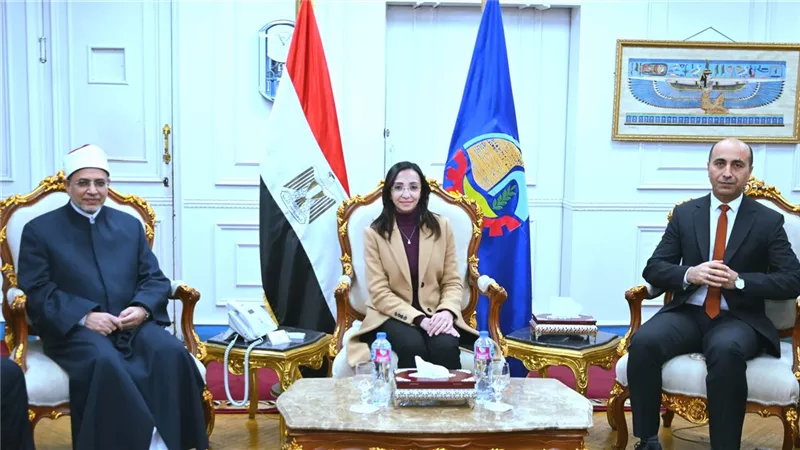 محافظ البحيرة تستقبل رئيس جامعة الأزهر لوضع حجر الأساس لمبنى المجمع التعليمي 