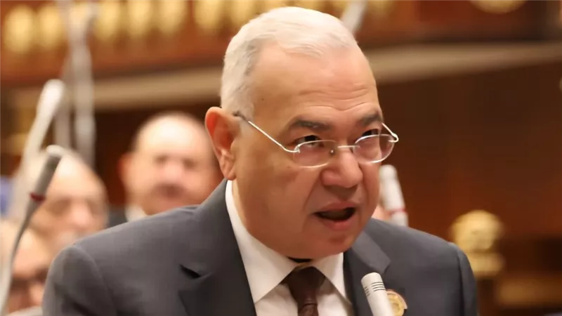 المصريين الأحرار: أمن الدول العربية خط أحمر.. وندعو إلى خفض التصعيد