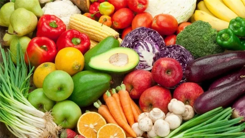 أطعمة شتوية ضرورية تعزز المناعة وتحسن صحة الأمعاء خلال البرد القارس 	