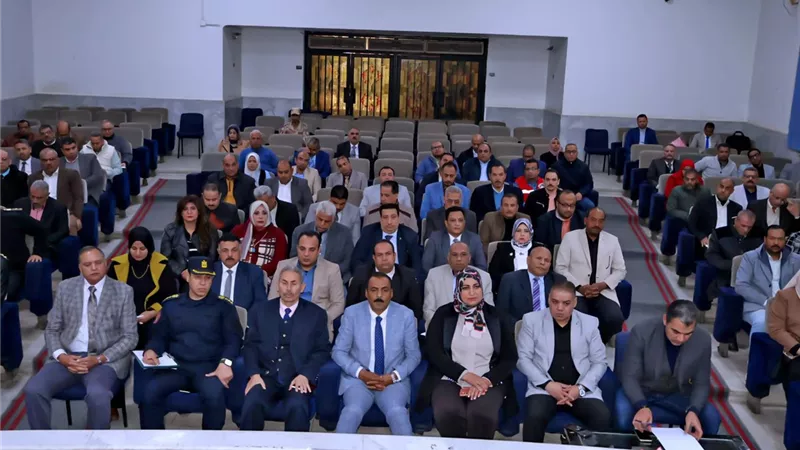محافظ سوهاج يرفع درجة الاستعداد لاستقبال احتفالات أعياد الميلاد