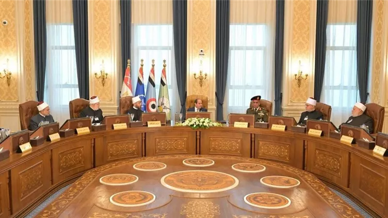 الرئيس السيسي يشهد اختبارات كشف الهيئة لدعاة وزارة الأوقاف بالأكاديمية العسكري