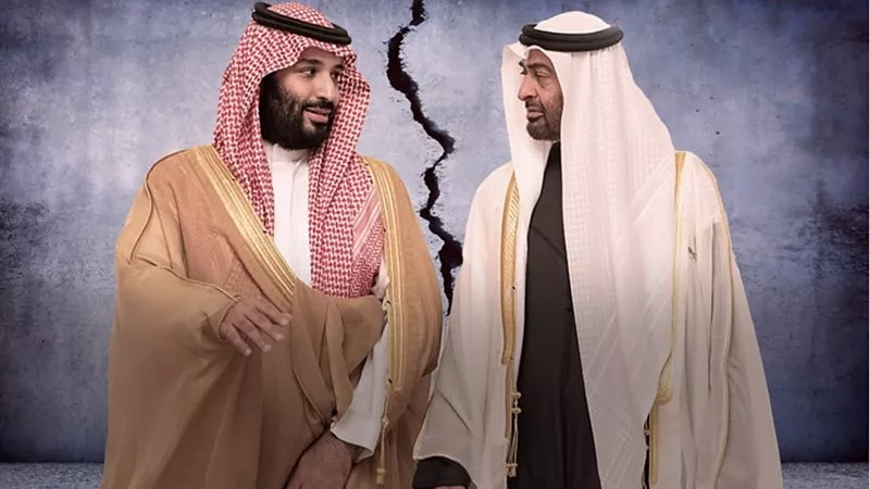 سياسي: إيران وإسرائيل أكبر المستفيدين بإنهيار العلاقة بين السعودية والإمارات 
