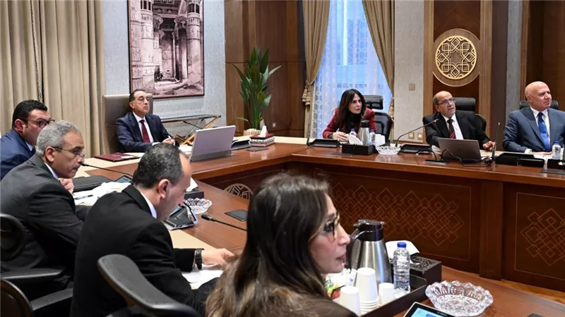 رئيس الوزراء يتابع جهود فض التشابكات المالية بين عدد من الجهات الحكومية
