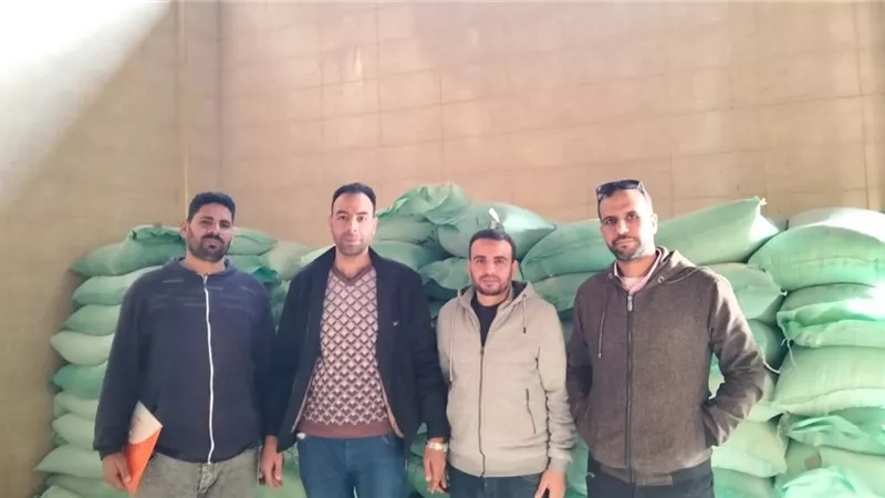 ضبط 70 شيكارة دقيق بلدي مهربة لأحد المناخل بكفر الدوار بالبحيرة