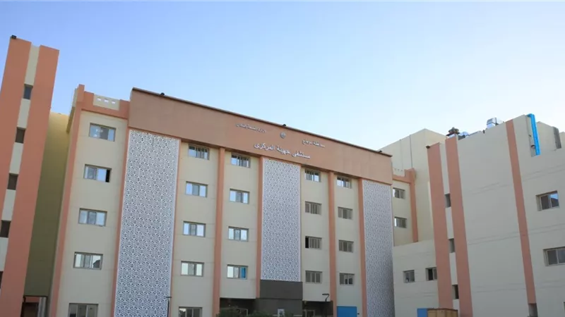 يقظة فريق طبي تنقذ رضيعة من الموت بعد اكتشاف عقرب داخل ملابسها بمستشفى جهينة