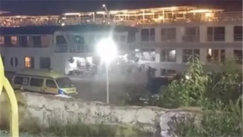 الإفراج عن قائد باخرة حادث إسنا لثبوت عطل فني مفاجئ