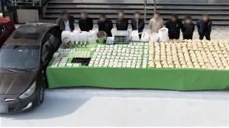 تحقيقات موسعة تكشف شبكة تجار الحشيش الصناعي.. تفاصيل ضبط 94 كيلو ومضبوطات بـ240 مليون جنيه