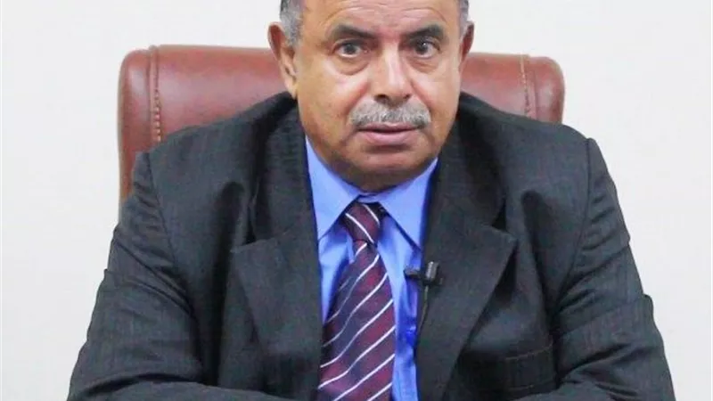 محافظ حضرموت: إذا لم يستجب مجلس الانتقالي الجنوبي فسنطلب من التحالف ضربه