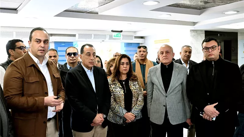 رئيس الوزراء يتفقد عددًا من المنشآت التابعة لهيئة الرعاية الصحية بالأقصر