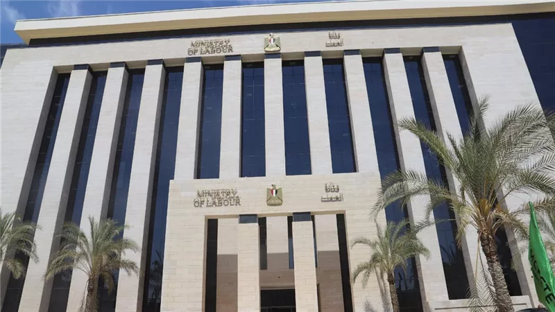 299.2مليون جنيه منحة عيد الميلاد للعمالة غير المنتظمة..أبرز أنشطة العمل|فيديو