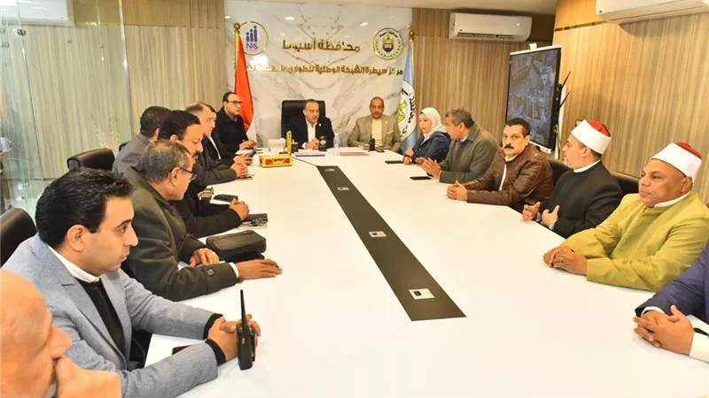 محافظ أسيوط: انتهاء اليوم الأول من جولة الإعادة لانتخابات النواب بانضباط كامل 