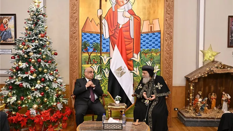 وزير العدل يزور الكاتدرائية المرقسية للتهنئة بعيد الميلاد المجيد
