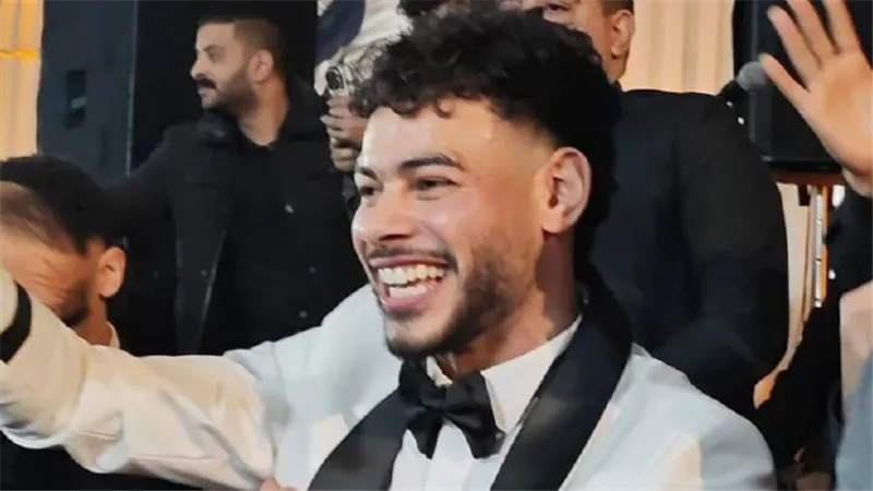 نجوم الأهلي والزمالك يشعلون حفل زفاف 