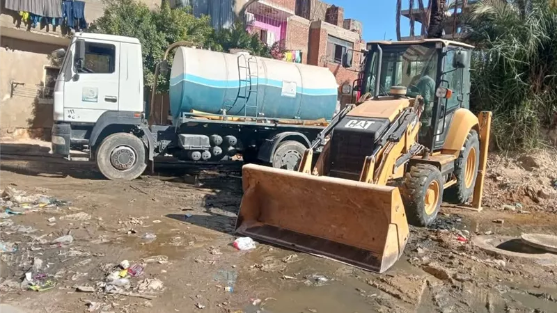 حي الأربعين بالسويس يكثف جهوده للارتقاء بالخدمات المقدمة للمواطنين