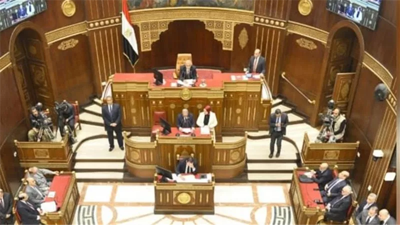 وافق مجلس الشيوخ على تعديل المادة14 من مشروع قانون الضريبة على العقارات 