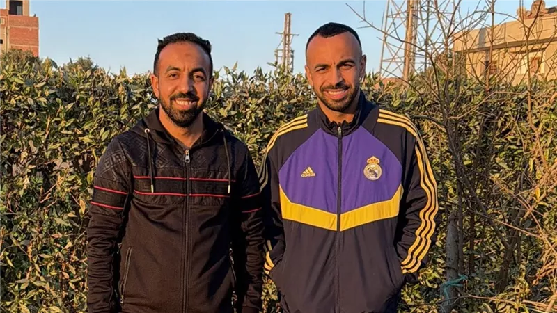 بين الملاعب وحياة البساطة.. محمد مجدي أفشة يظهر وسط الأراضي الزراعية
