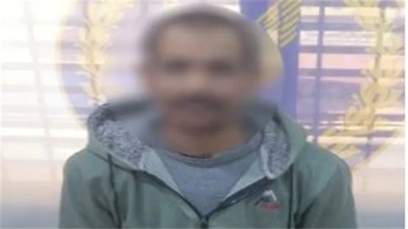 ضبط شخص بحوزته كروت دعاية انتخابية بمحيط لجنة بكوم حمادة