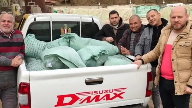 ضبط 17 لفة مكرونة تموينية مدعمة بمركز ببا ورفع 50 طن مخلفات بكوم ابو راضي 