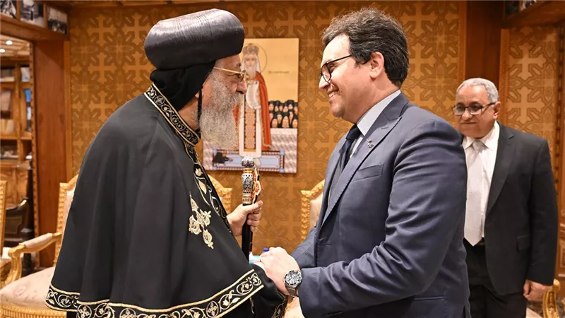  البابا تواضروس الثاني يستقبل وزير الثقافة للتهنئة بالعيد