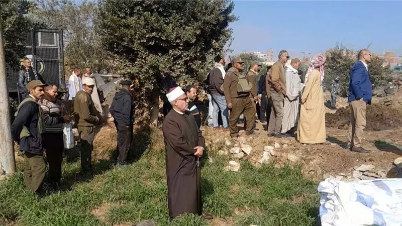 إزالة التعديات عن أملاك الأزهر بمركز ناصر بمحافظة بنى سويف 