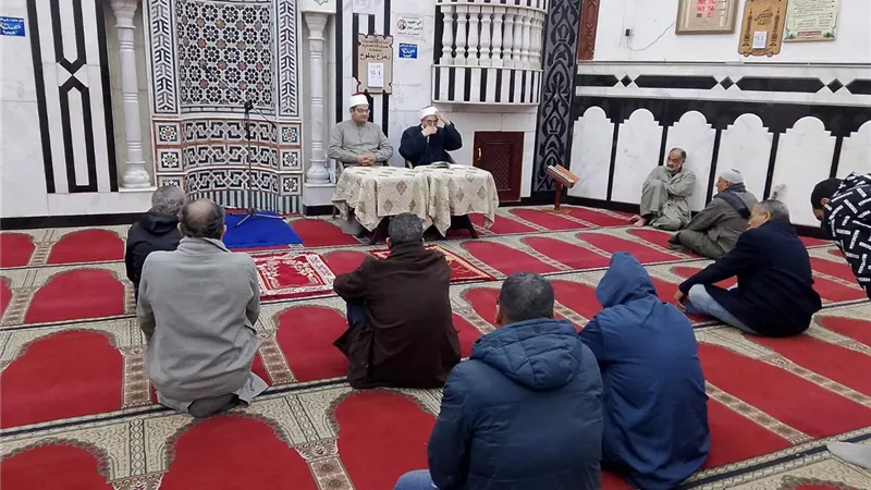 أوقاف  القليوبية تنظم المدارس العلمية بالمساجد الكبرى لتعزيز الوعي الديني 